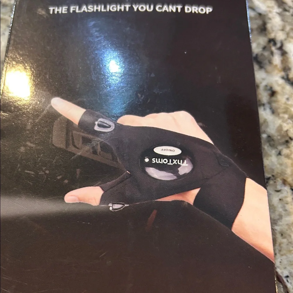 ThxToms Black Wearable Flashlight 2 gloves with lights